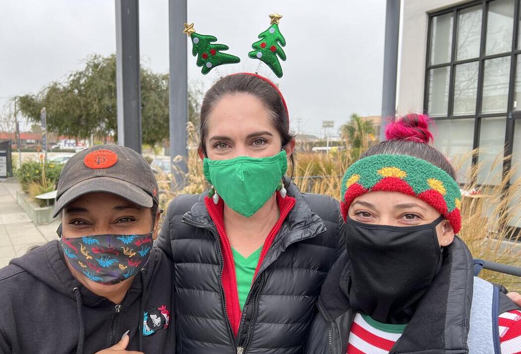 Image of SHARE region holiday package pickup